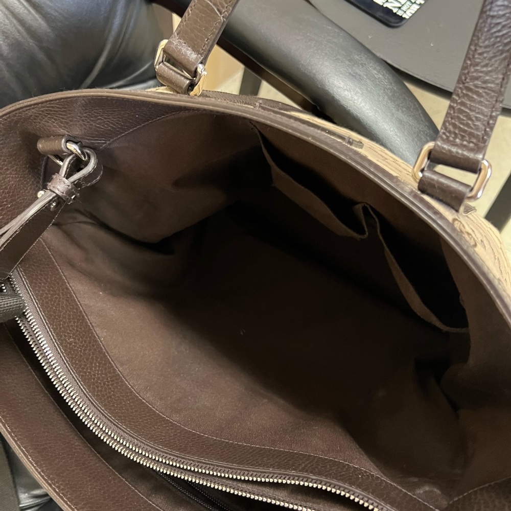 Authentic Gucci Tote - Picture 7 of 7
